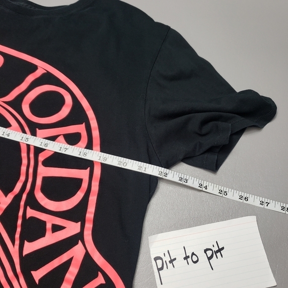 Nike dri-fit Air Jordan custom crop short sleeve tshirt women's size XL - Picture 5 of 7